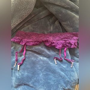 3/$20 Victoria’s Secret Garter